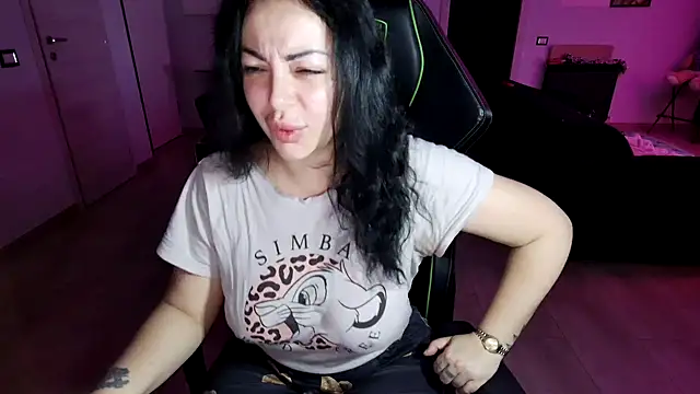 Chloe Ricci online show from 03/21/25, 05:11