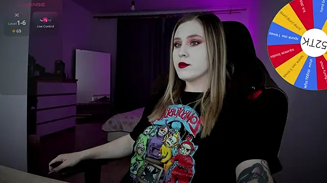 Olivia Munk online show from 01/07/25, 06:38