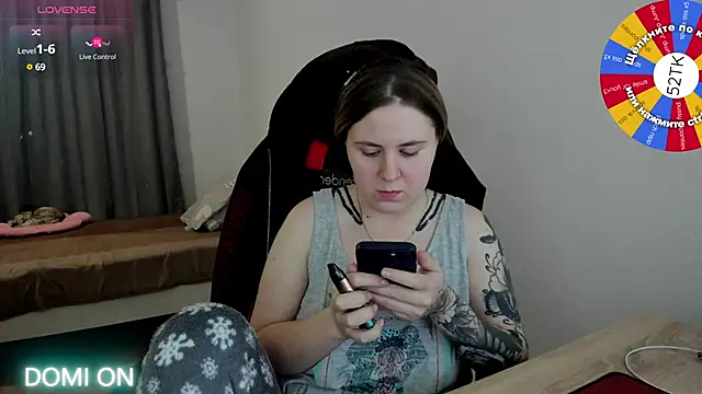 Olivia Munk online show from 01/27/25, 02:46