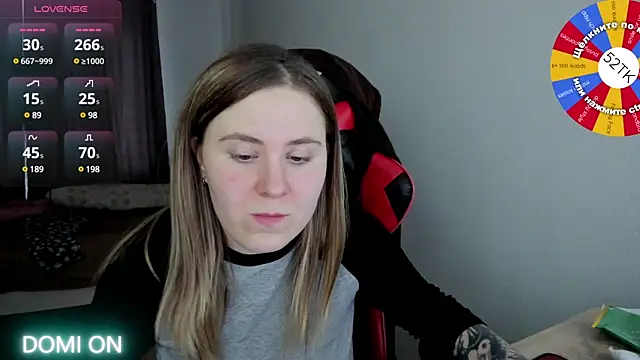 Olivia Munk online show from 01/30/25, 09:25