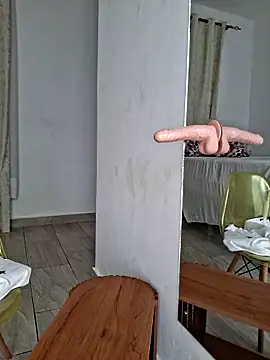 Kamdollie online show from 10/03/25, 05:48