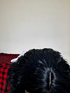 Kamdollie online show from 10/20/25, 08:59