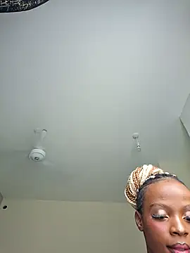 Kamdollie online show from 02/26/26, 09:30