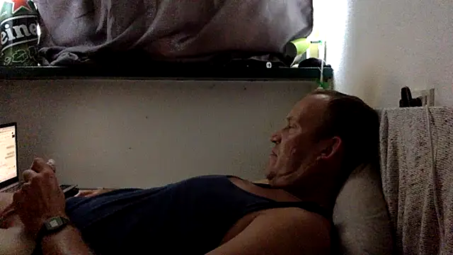 Snapshot of dlvis12 chatting on 07/16/26, 06:25 dlvis12 online show from 07/16/26, 06:25