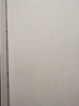 Shuttii 25 online show from 02/14/25, 06:34