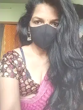 Shuttii 25 online show from 02/18/26, 04:19