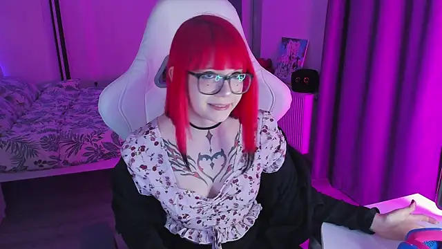 Snapshot of Yumi_Youkai chatting on 02/10/25, 02:59 Yumi Youkai online show from 02/10/25, 02:59