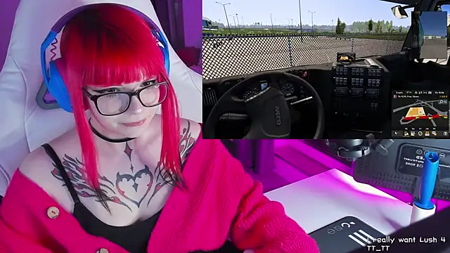 Snapshot of Yumi_Youkai chatting on 03/18/25, 05:42 Yumi Youkai online show from 03/18/25, 05:42