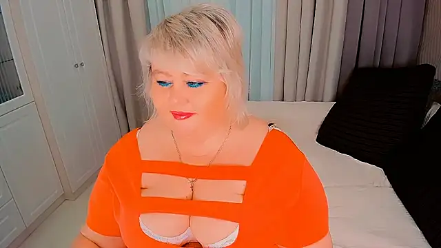 BIGTITSBBW online show from 01/19/25, 08:30