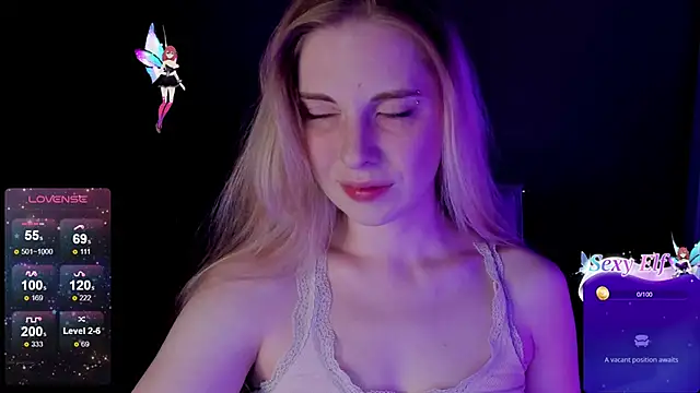 Snapshot of Aqualen chatting on 01/13/25, 12:35 Aqualen online show from 01/13/25, 12:35