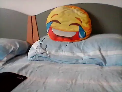 Snapshot of giovanni5281 chatting on 03/10/26, 08:19 giovanni5281 online show from 03/10/26, 08:19