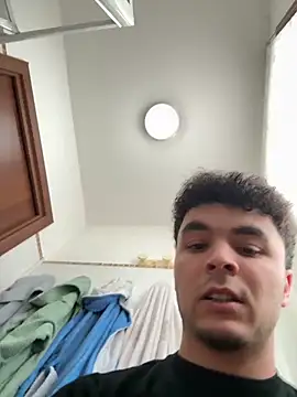 Snapshot of giovanni5281 chatting on 03/11/26, 11:38 giovanni5281 online show from 03/11/26, 11:38