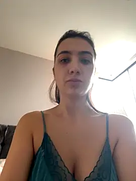 AnnaCastillo  online show from 10/26/25, 12:44