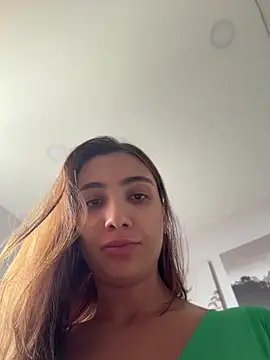 Snapshot of AnnaCastillo_ chatting on 05/17/26, 04:14 AnnaCastillo online show from 05/17/26, 04:14