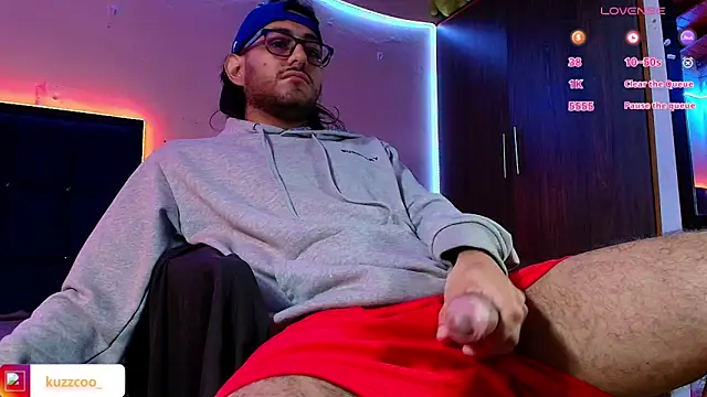 kuzzcoo online show from 01/15/26, 02:32