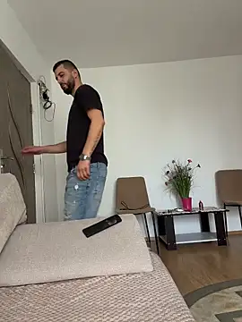 ElChapoGuzman95 online show from 02/16/26, 07:59