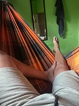 Duduhott online show from 12/22/24, 08:25