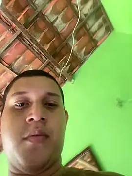 Snapshot of Duduhott chatting on 03/11/26, 12:44 Duduhott online show from 03/11/26, 12:44