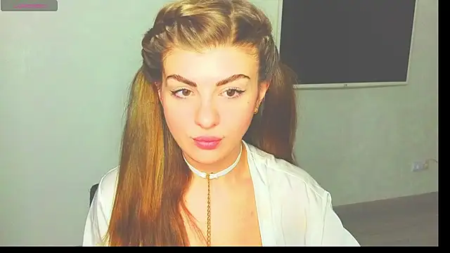  comefeelme  online show from 03/05/25, 02:25