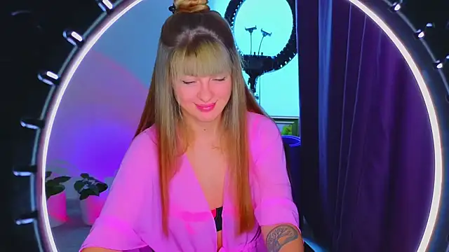  comefeelme  online show from 11/27/25, 11:34