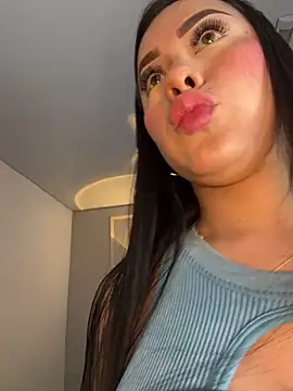 Miss blue69 online show from 12/18/25, 01:44