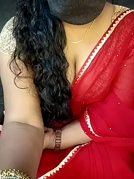 Snapshot of Mounika25 chatting on 01/25/25, 06:46 Mounika25 online show from 01/25/25, 06:46