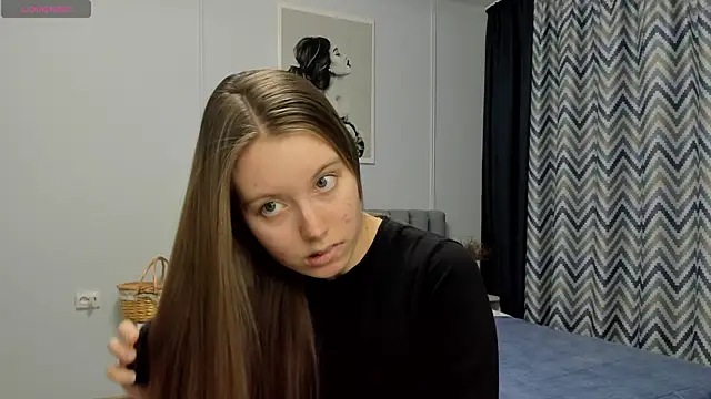 Snapshot of Peggy_Beauty chatting on 12/09/24, 09:26 Peggy Beauty online show from 12/09/24, 09:26