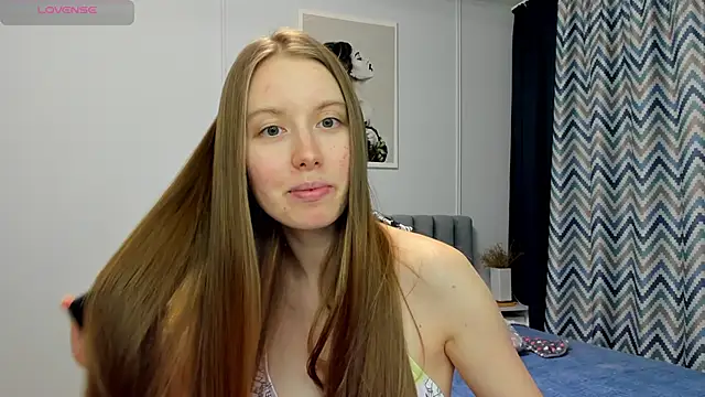 Snapshot of Peggy_Beauty chatting on 01/10/25, 09:31 Peggy Beauty online show from 01/10/25, 09:31