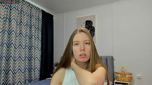 Snapshot of Peggy_Beauty chatting on 02/08/25, 10:50 Peggy Beauty online show from 02/08/25, 10:50