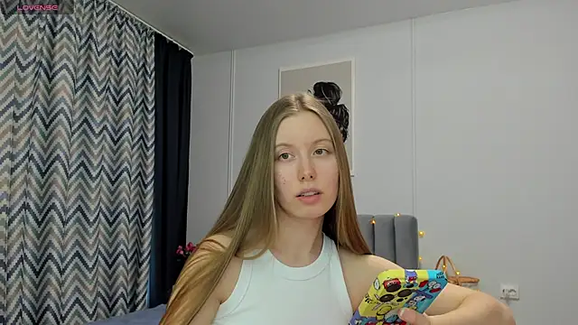 Snapshot of Peggy_Beauty chatting on 03/12/25, 07:24 Peggy Beauty online show from 03/12/25, 07:24