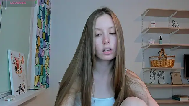 Snapshot of Peggy_Beauty chatting on 10/15/25, 08:42 Peggy Beauty online show from 10/15/25, 08:42