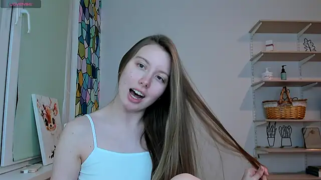 Snapshot of Peggy_Beauty chatting on 10/22/25, 01:17 Peggy Beauty online show from 10/22/25, 01:17