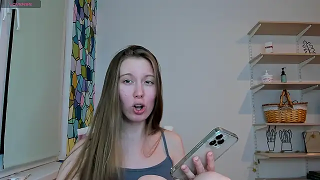 Snapshot of Peggy_Beauty chatting on 10/23/25, 09:24 Peggy Beauty online show from 10/23/25, 09:24