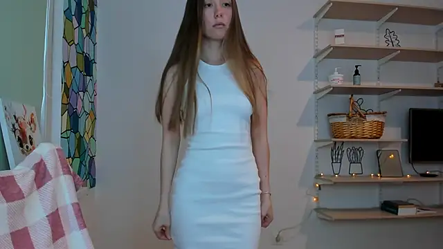 Snapshot of Peggy_Beauty chatting on 11/22/25, 10:25 Peggy Beauty online show from 11/22/25, 10:25