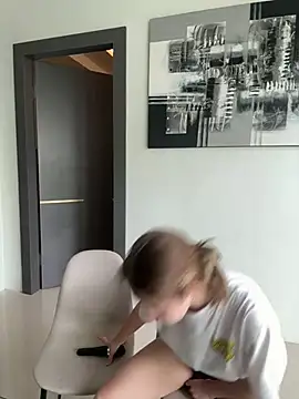 Nura n Sarah online show from 12/08/24, 07:58