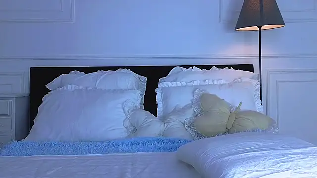 NicoleMarani online show from 02/07/26, 02:48