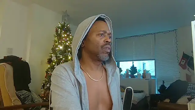 Snapshot of theblacklordmaster chatting on 12/19/24, 01:07 theblacklordmaster online show from 12/19/24, 01:07