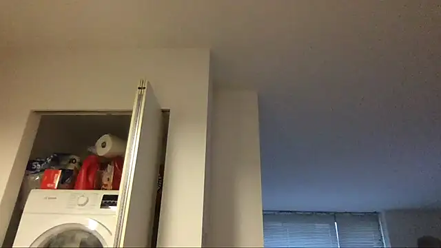 Snapshot of theblacklordmaster chatting on 01/17/25, 01:03 theblacklordmaster online show from 01/17/25, 01:03