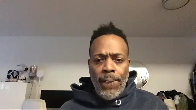 Snapshot of theblacklordmaster chatting on 01/27/25, 02:24 theblacklordmaster online show from 01/27/25, 02:24