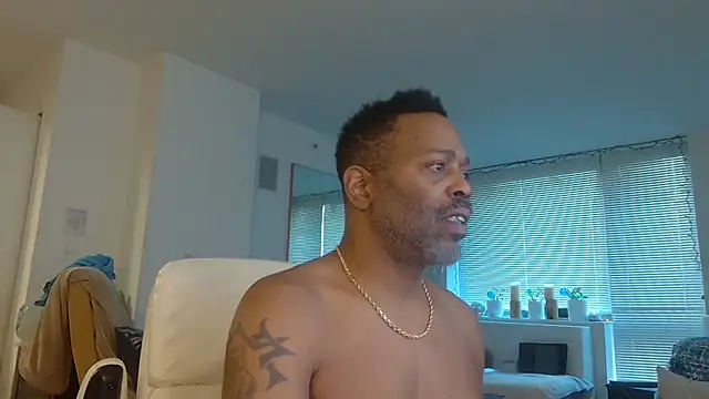 Snapshot of theblacklordmaster chatting on 02/04/25, 05:01 theblacklordmaster online show from 02/04/25, 05:01