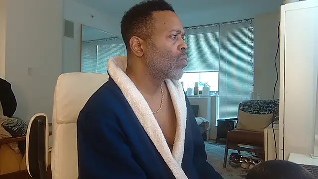 Snapshot of theblacklordmaster chatting on 02/11/25, 01:51 theblacklordmaster online show from 02/11/25, 01:51