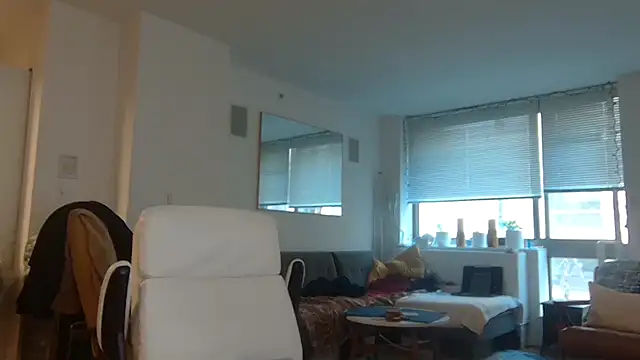 Snapshot of theblacklordmaster chatting on 02/14/25, 02:12 theblacklordmaster online show from 02/14/25, 02:12