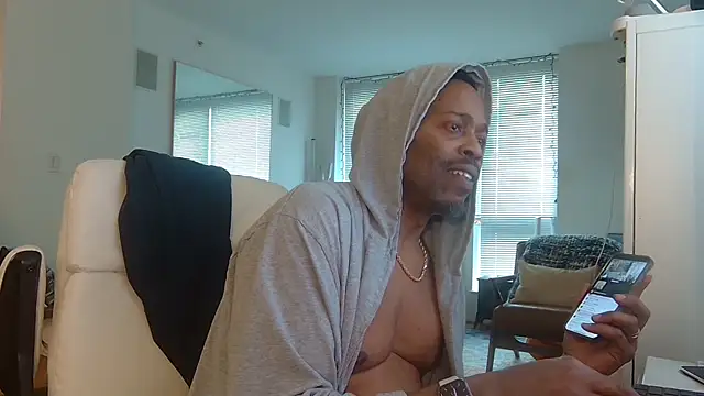 Snapshot of theblacklordmaster chatting on 03/03/25, 06:33 theblacklordmaster online show from 03/03/25, 06:33