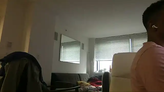 Snapshot of theblacklordmaster chatting on 03/07/25, 07:38 theblacklordmaster online show from 03/07/25, 07:38