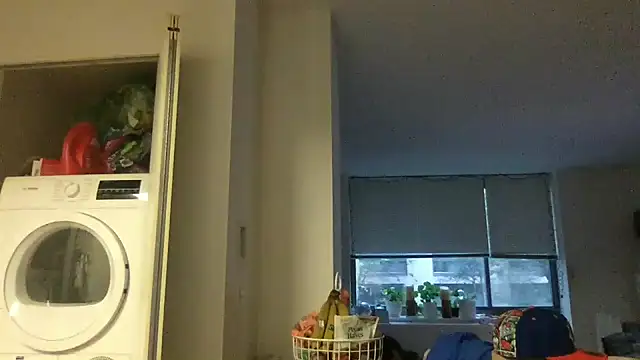 Snapshot of theblacklordmaster chatting on 09/10/25, 11:43 theblacklordmaster online show from 09/10/25, 11:43