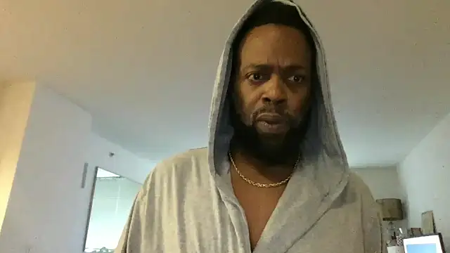 Snapshot of theblacklordmaster chatting on 09/19/25, 01:01 theblacklordmaster online show from 09/19/25, 01:01