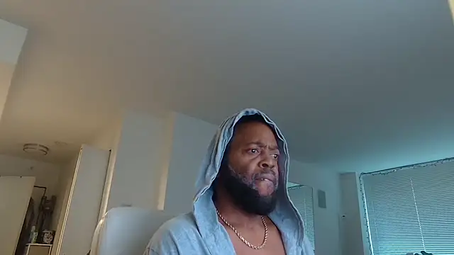 Snapshot of theblacklordmaster chatting on 09/22/25, 11:56 theblacklordmaster online show from 09/22/25, 11:56