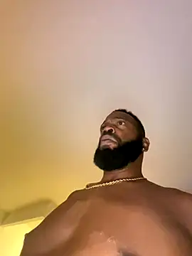 Snapshot of theblacklordmaster chatting on 09/28/25, 03:34 theblacklordmaster online show from 09/28/25, 03:34