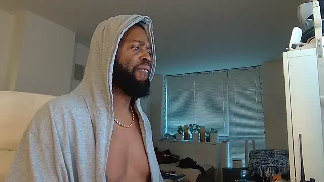 Snapshot of theblacklordmaster chatting on 10/03/25, 12:35 theblacklordmaster online show from 10/03/25, 12:35