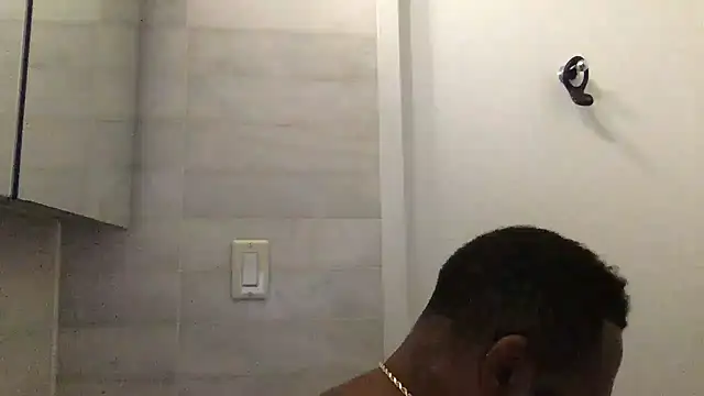 Snapshot of theblacklordmaster chatting on 10/10/25, 12:15 theblacklordmaster online show from 10/10/25, 12:15